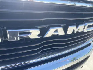 Ram 1500 2021 4x4 Big Horn 4dr Crew Cab 5.6 ft. SB Pickup