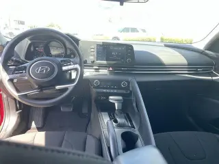 Hyundai ELANTRA 2023 SEL 4dr Sedan