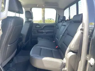 GMC Sierra 1500 2018 4x4 SLT 4dr Crew Cab 5.8 ft. SB