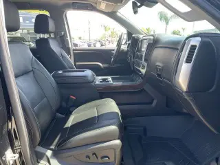 GMC Sierra 1500 2018 4x4 SLT 4dr Crew Cab 5.8 ft. SB