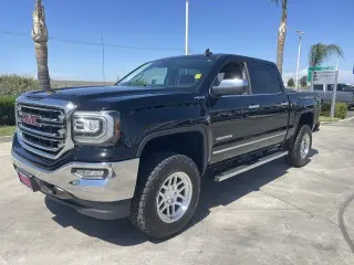 GMC Sierra 1500 2018 4x4 SLT 4dr Crew Cab 5.8 ft. SB