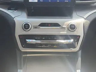 Ford Explorer 2022 AWD XLT 4dr SUV
