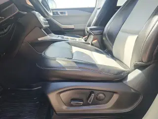 Ford Explorer 2023 AWD XLT 4dr SUV
