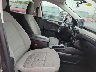 Ford Escape 2022 AWD SE 4dr SUV