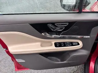 Lincoln Corsair 2023 AWD Reserve 4dr SUV