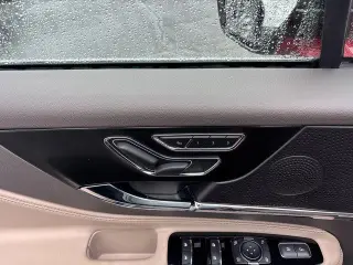 Lincoln Corsair 2023 AWD Reserve 4dr SUV