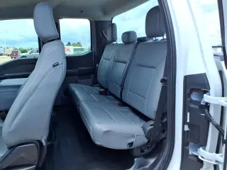Ford F-150 2023 4x4 XLT 4dr SuperCab 6.5 ft. SB
