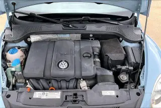 Volkswagen Beetle 2012 2.5L PZEV 2dr Coupe 6A