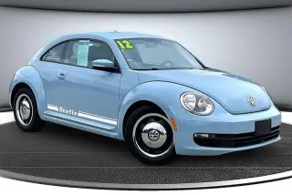 Volkswagen Beetle 2012 2.5L PZEV 2dr Coupe 6A