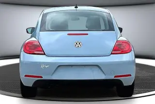 Volkswagen Beetle 2012 2.5L PZEV 2dr Coupe 6A