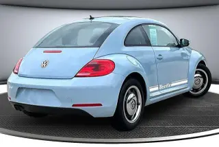 Volkswagen Beetle 2012 2.5L PZEV 2dr Coupe 6A