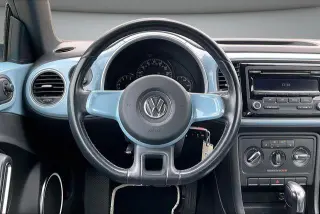 Volkswagen Beetle 2012 2.5L PZEV 2dr Coupe 6A
