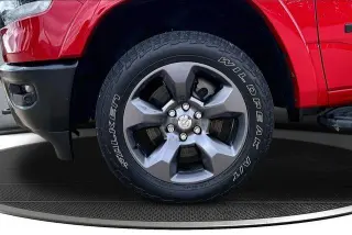 Ram 1500 2022 4x4 Big Horn 4dr Crew Cab 5.6 ft. SB Pickup