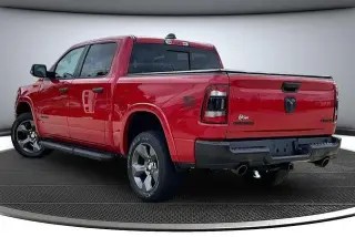 Ram 1500 2022 4x4 Big Horn 4dr Crew Cab 5.6 ft. SB Pickup
