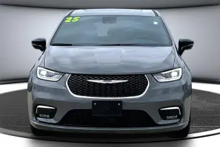Chrysler Pacifica 2025 Select 4dr Mini-Van