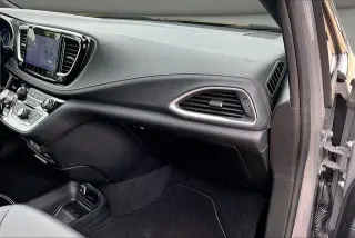 Chrysler Pacifica 2025 Select 4dr Mini-Van