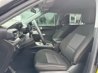 Ford Explorer 2023 AWD XLT 4dr SUV