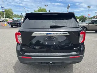 Ford Explorer 2023 AWD XLT 4dr SUV
