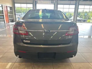Ford Taurus 2016 Limited 4dr Sedan
