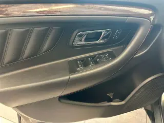 Ford Taurus 2016 Limited 4dr Sedan