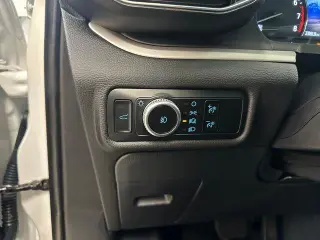 Ford Explorer 2023 AWD XLT 4dr SUV