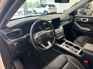 Ford Explorer 2023 AWD XLT 4dr SUV