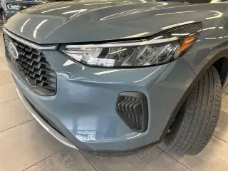 Ford Escape 2023 AWD Active 4dr SUV