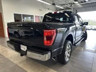 Ford F-150 2022 4x4 XL 4dr SuperCrew 5.5 ft. SB