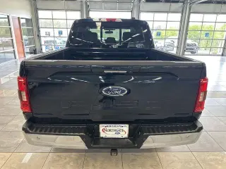 Ford F-150 2022 4x4 XL 4dr SuperCrew 5.5 ft. SB