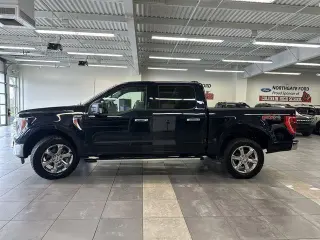 Ford F-150 2022 4x4 XL 4dr SuperCrew 5.5 ft. SB