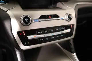 Ford Explorer 2021 AWD XLT 4dr SUV