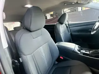 Hyundai TUCSON 2025 SEL 4dr SUV