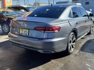2021 Volkswagen Passat SE