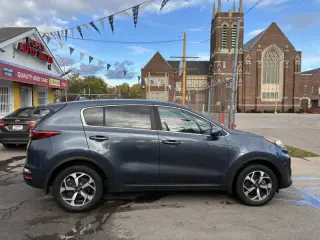 2020 Kia Sportage LX