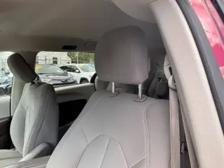 2021 Chrysler Voyager LX