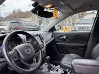 2019 Jeep Cherokee Trailhawk Elite