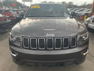 2017 Jeep Grand Cherokee Laredo