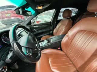 2015 Maserati Ghibli