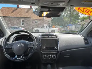 2024 Mitsubishi Outlander Sport S