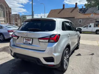 2024 Mitsubishi Outlander Sport S