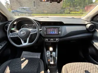 2021 Nissan Kicks S