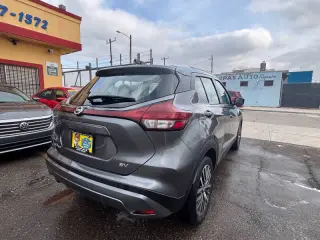 2021 Nissan Kicks SV