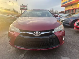 2017 Toyota Camry SE