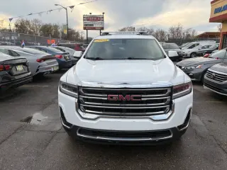 2020 GMC Acadia SLE