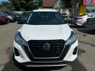 2021 Nissan Kicks S
