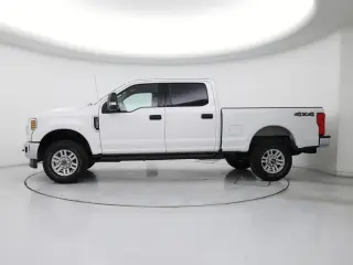 Ford F-250 Super Duty 2019 4x4 XLT 4dr Crew Cab 6.8 ft. SB Pickup