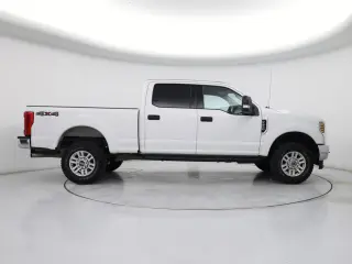 Ford F-250 Super Duty 2019 4x4 XLT 4dr Crew Cab 6.8 ft. SB Pickup