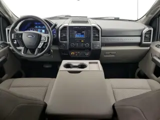 Ford F-250 Super Duty 2019 4x4 XLT 4dr Crew Cab 6.8 ft. SB Pickup