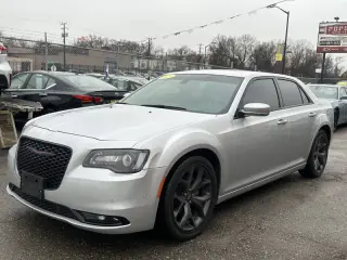 2023 Chrysler 300 S V6