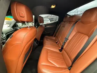 2015 Maserati Ghibli